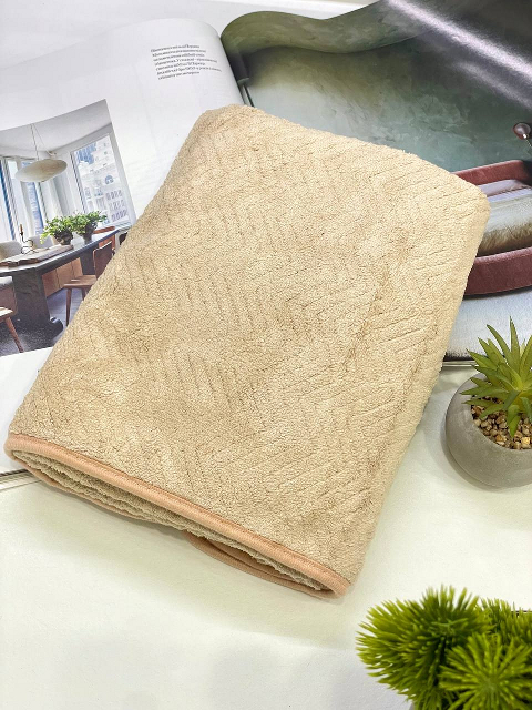 Рушник лицьовий мікрофібра Ялинка (бежевий) 100х50 см – компактний, м’який, швидковисихаючий