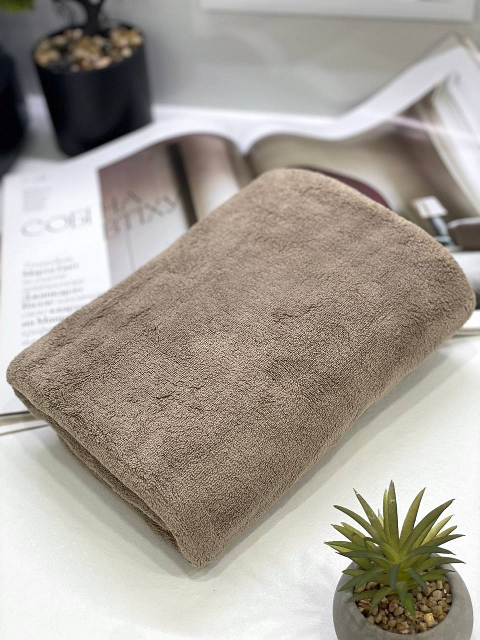 Рушник банний однотонний з мікрофібри (бежевий) 140х70 см – компактний, вбирає вологу, швидко сохне