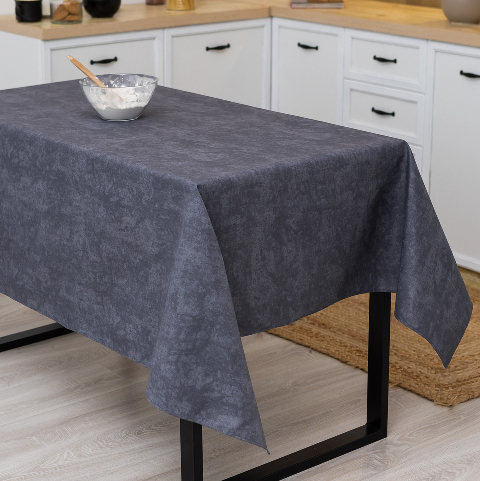 Скатертина з водовідштовхувальним покриттям 