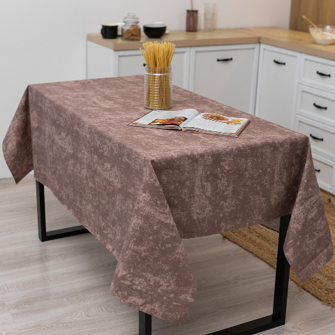 Скатертина з водовідштовхувальним покриттям 