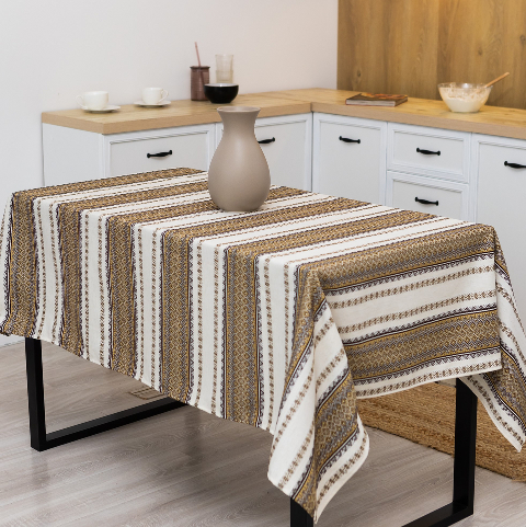 Скатертина з українським вишитим орнаментом, напівбавовна 150 Х 150 см – етностиль для дому та свят (мст1-4-15)