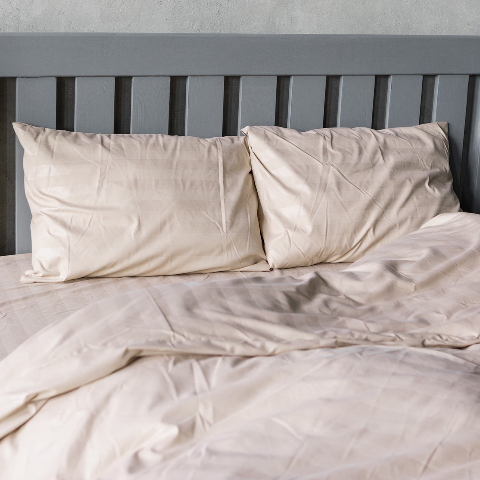 Комплект постільної білизни страйп-сатин, кавовий, євро на резинці – преміум якість