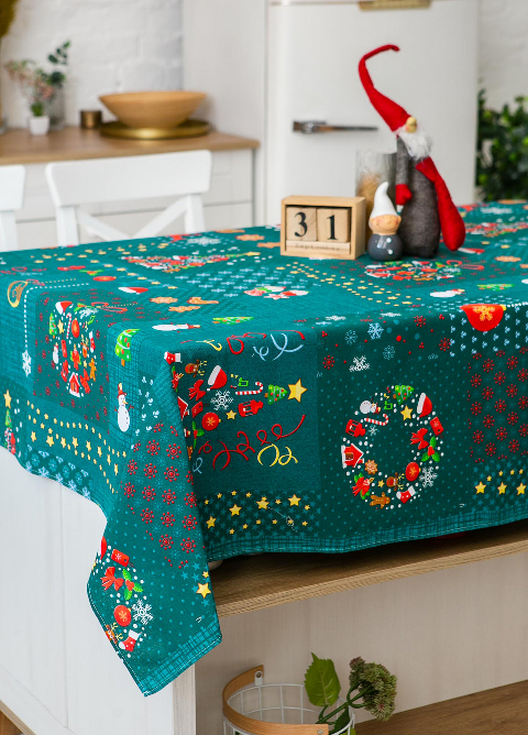 Новорічна скатертина 