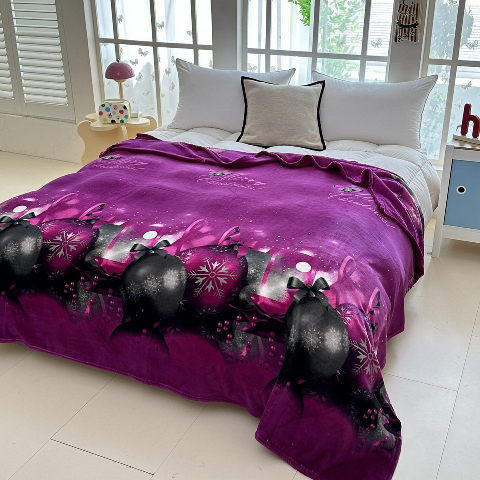 Новорічне покривало велюрове 