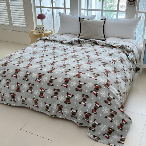 Новорічне покривало велюрове 