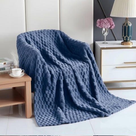 Покривало велюрове однотонне Соти (темно-синій) 200х230 см – елегантний комфорт щодня