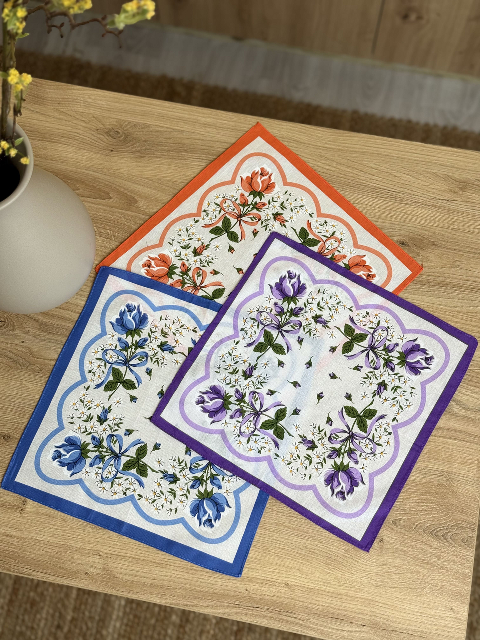 Жіночий носовичок з батисту (10 шт в упаковці) 28 × 28 см, Вид 6 – м’які та багаторазові