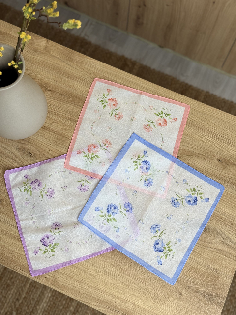 Жіночий носовичок з батисту (10 шт в упаковці) 28 × 28 см, Вид 1 (В035-7-6) – м’які та багаторазові