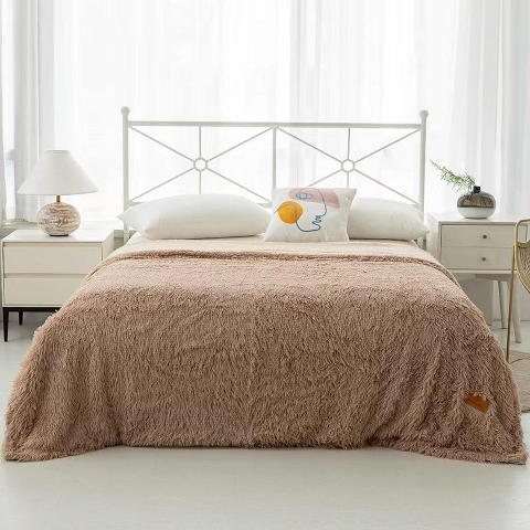 Покривало хутряне Травка на овчині (бежевий) 220х240 см