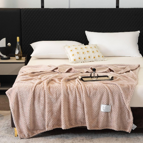 Покривало велюрове однотонне Бамбук (бежевий) 200х220 см - м’яке і елегантне