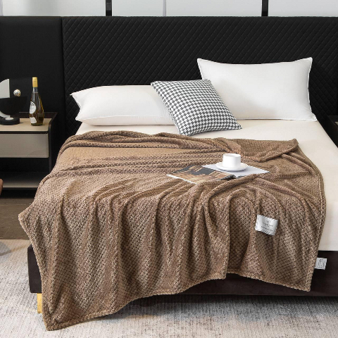Покривало велюрове однотонне Бамбук (кавовий) 200х220 см - м’яке і елегантне